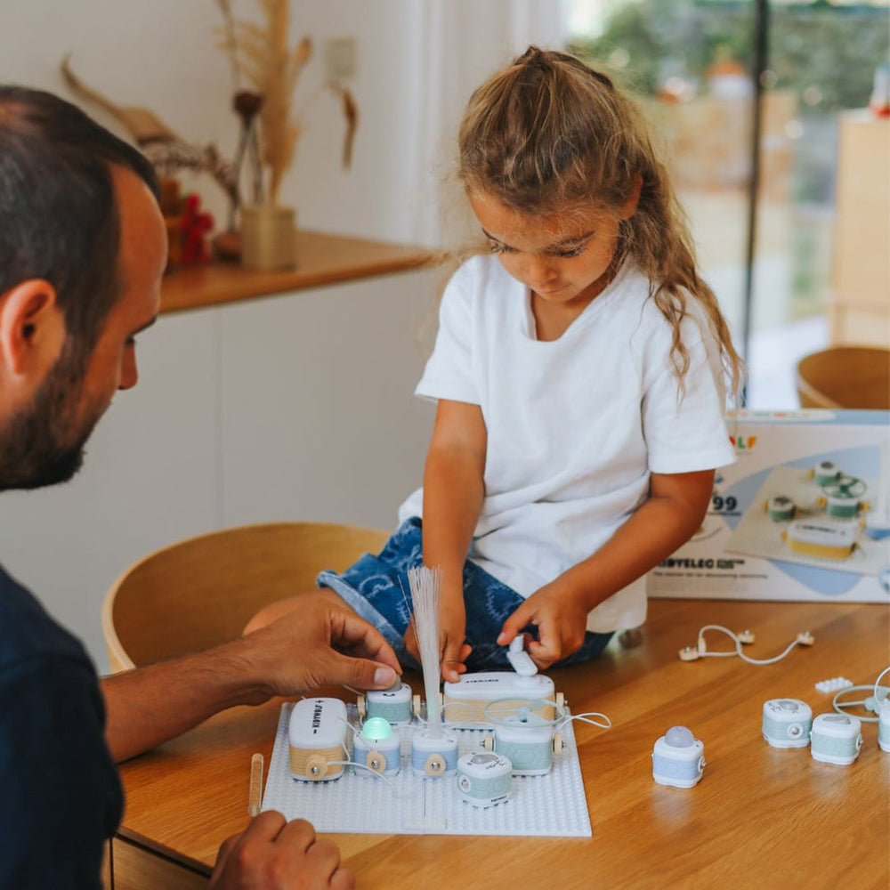 kidywolf-kidyelec-pro-my-first-electrical-kit