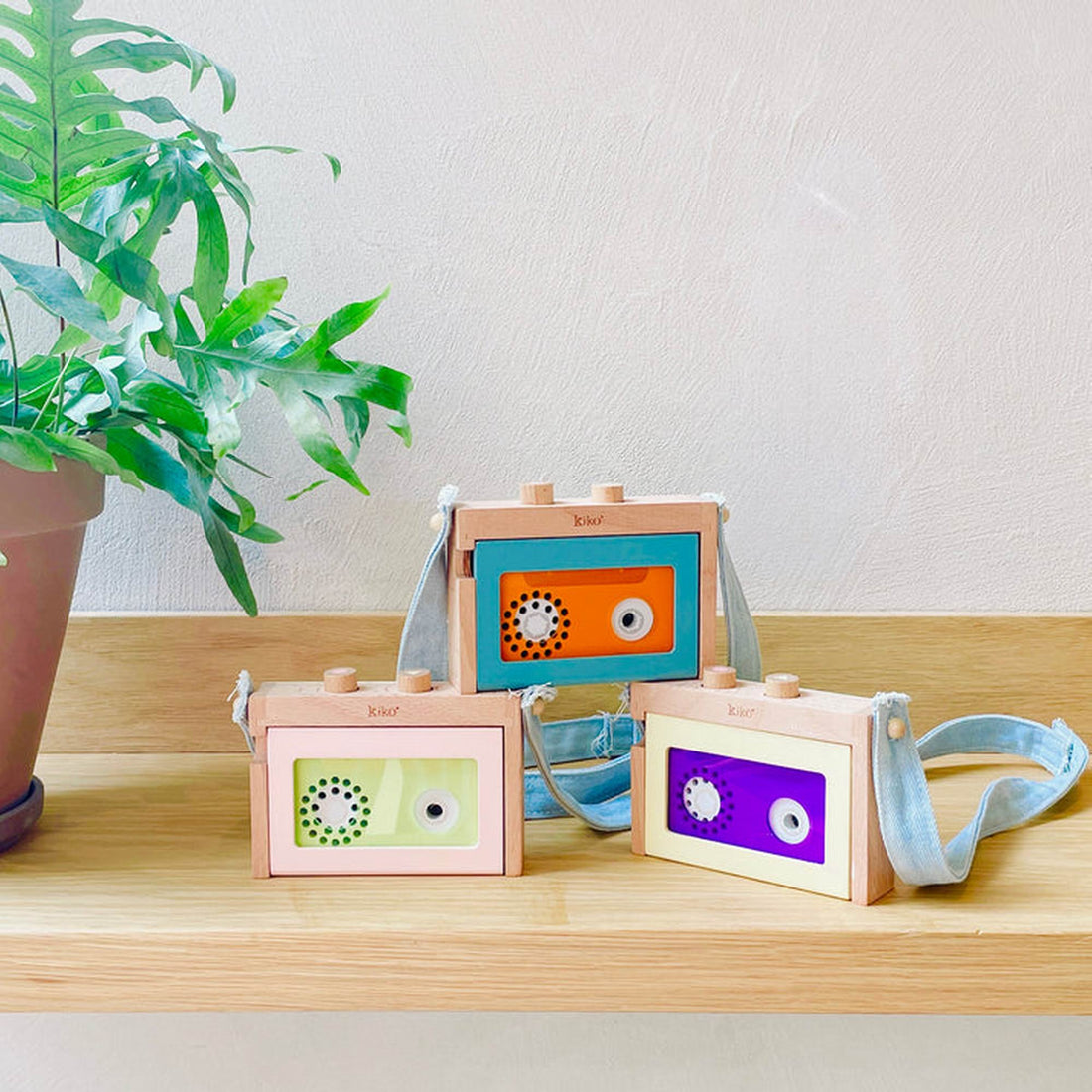 kiko-gg-kiko-mini-tape-recorder-pink-wooden-toy-play-toy-kukk-k035-pk-06