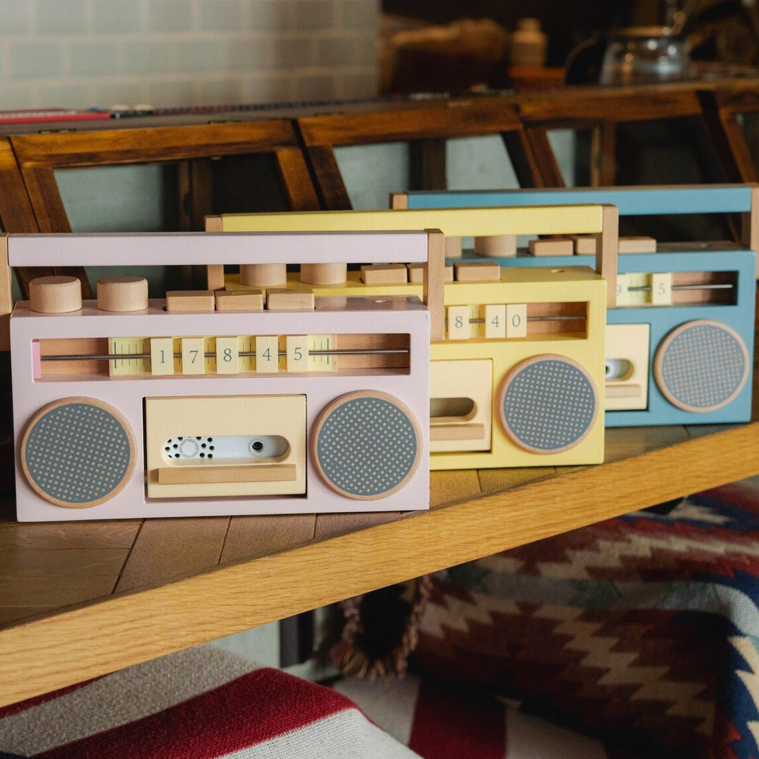 kiko-gg-tape-recorder-wooden-toy-recorder-blue-play-toy-KUKK-K034-BL-03
