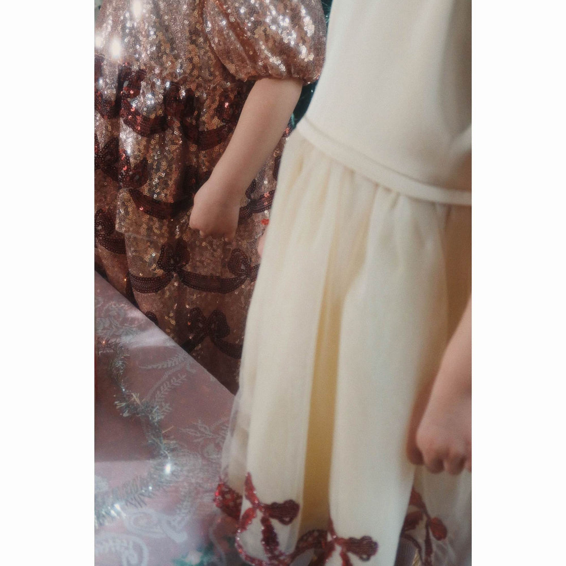konges-sl-jd-bowie-sequin-dress-brazilian-sand-clothing-wear-fashion-kong-w24ks101906-brsa-2y-09