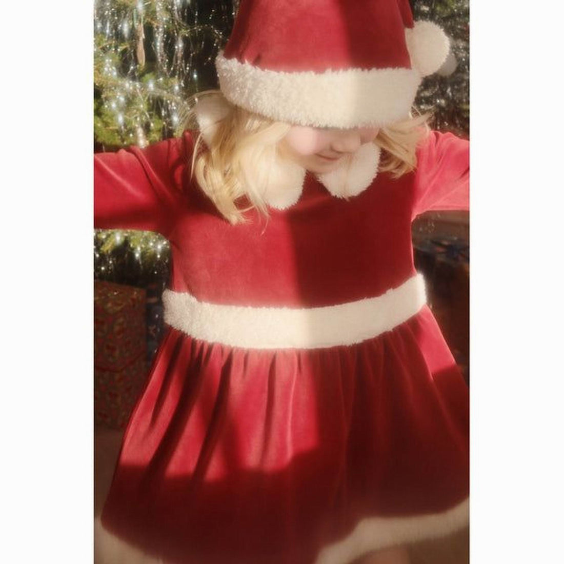 konges-sl-jd-christmas-dress-grs-red-dahlia-clothing-wear-fashion-clothing-wear-fashion-accessories-kong-w24ks101924-rd-9-12m-02