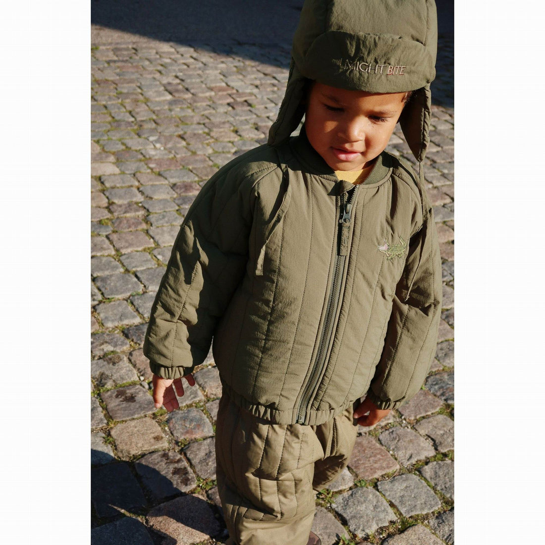 konges-sl-jd-juno-bomber-jacket-kalamata-clothing-wear-fashion-kong-w24ks101245-kala-2y-06
