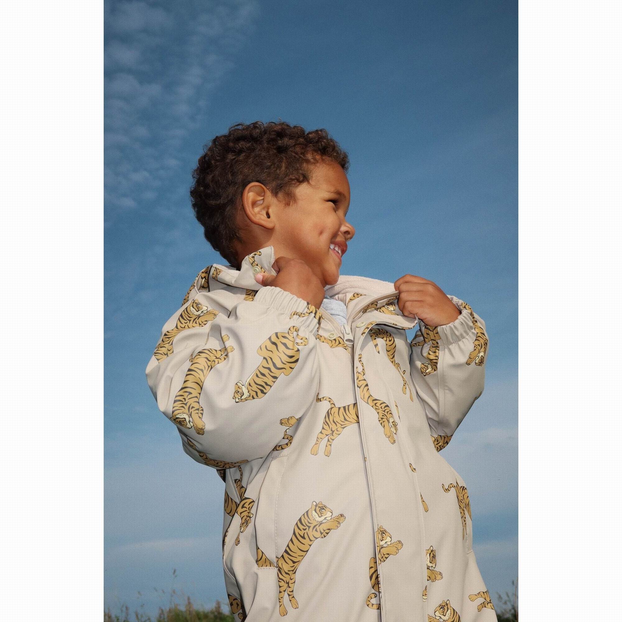 konges-sl-jd-rain-snowsuit-tiger-clothing-wear-fashion-kong-w24ks101281-tiger-2y-07