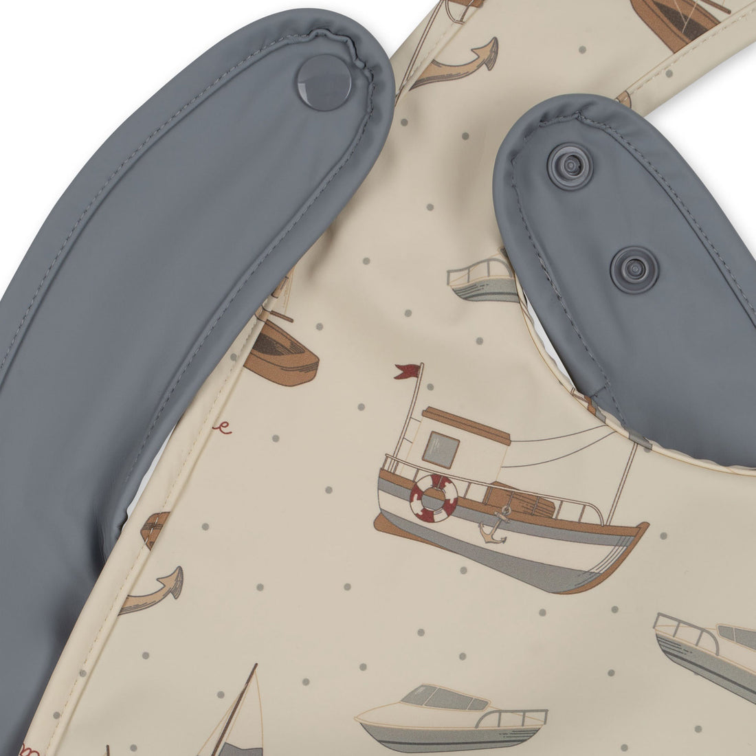 konges-sløjd-2-pack-dinner-bib-sail-away-os-kong-s24ks100005-sa-os