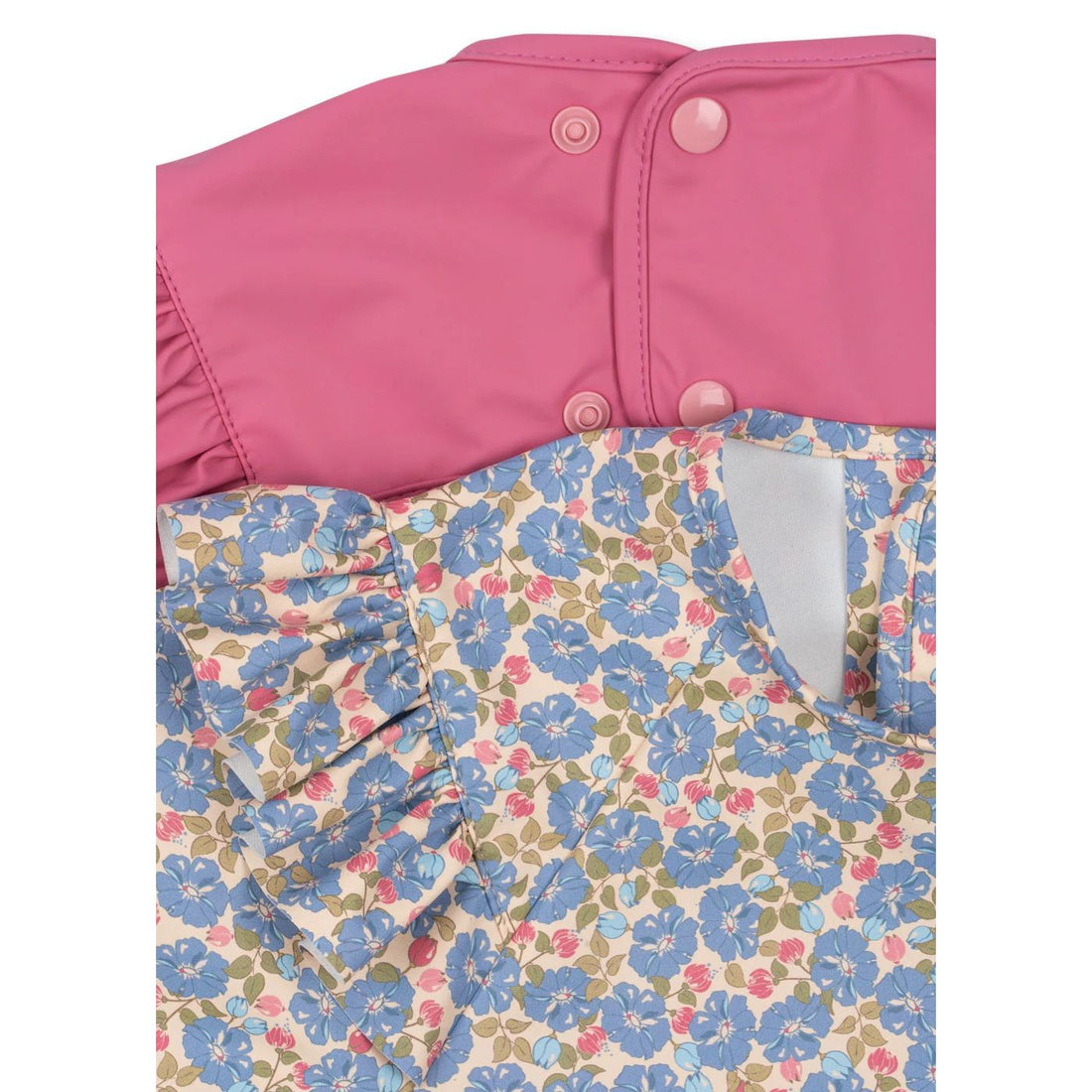 konges-sløjd-2-pack-dinner-bib-with-sleeves-and-frill-fleur-rosierchateau-rose-kong-w25ks103633-frcr-6-12m