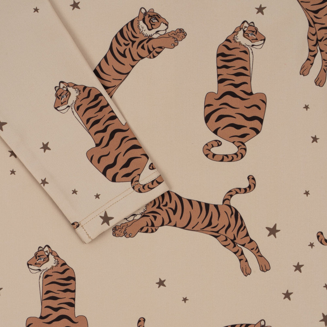 konges-slojd-aster-onesie-grs-tiger-kong-s24ks100741-tiger-12m