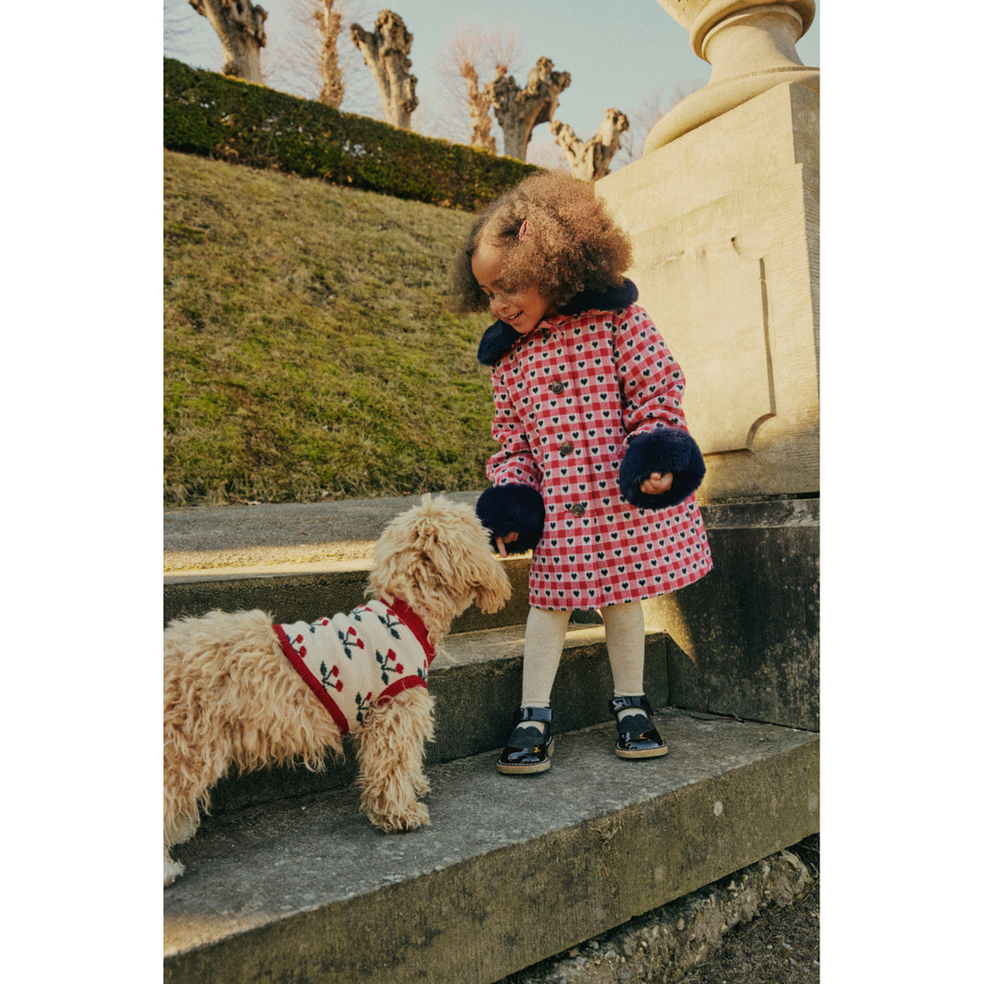 konges-slojd-cherry-knit-dog-vest-cherry-one-size-kong-w23ks6358-cherry-os