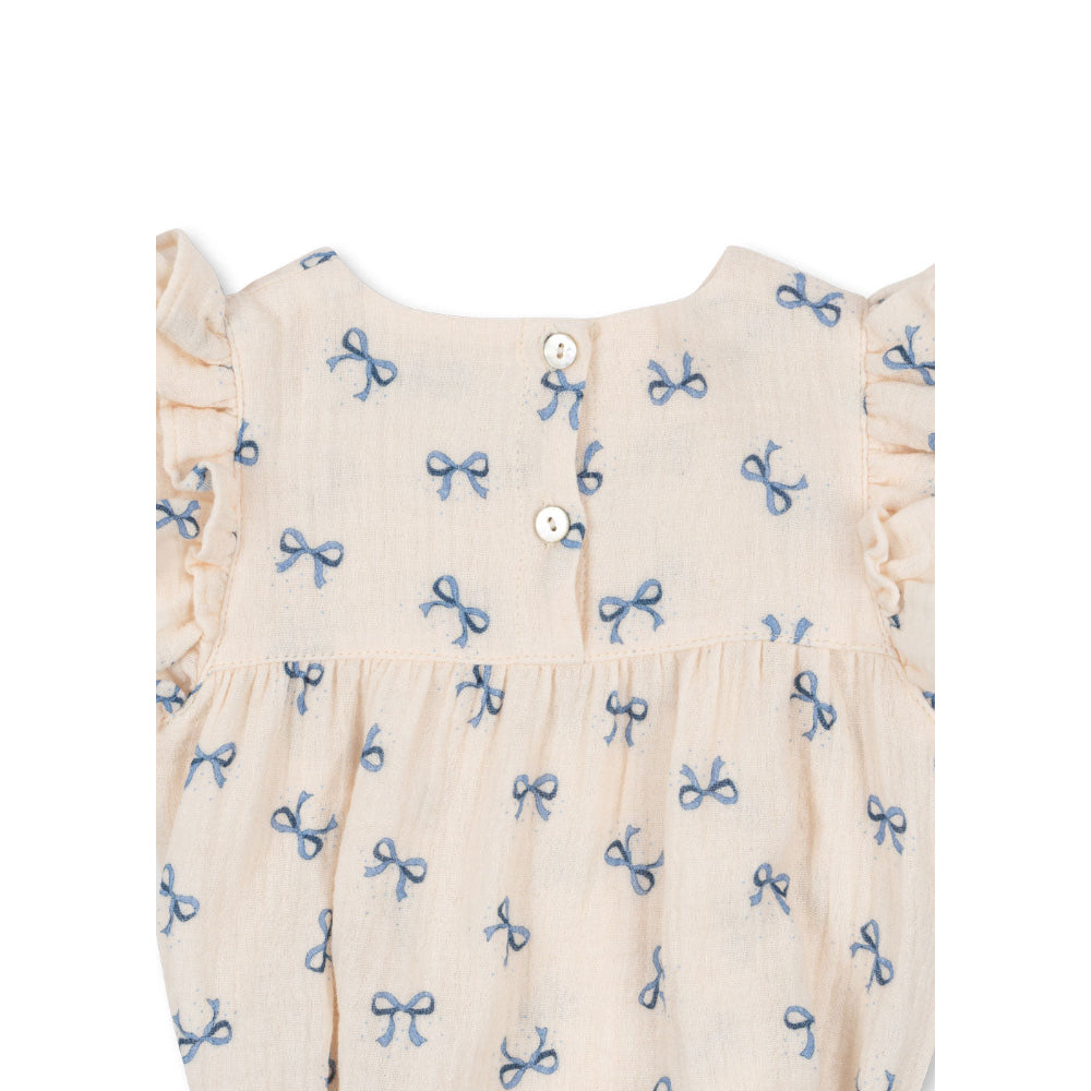 konges-slojd-coco-romper-gots-bow-bleu-clothing-wear-fashion-kong-s25ks103068-bowb-3m