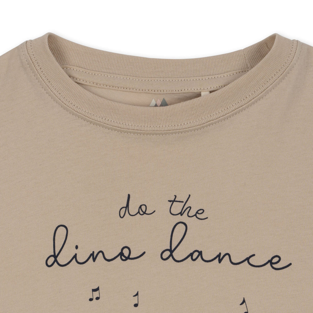 konges-slojd-famo-tee-gots-french-oak-kong-s23ks4674-fo-18m