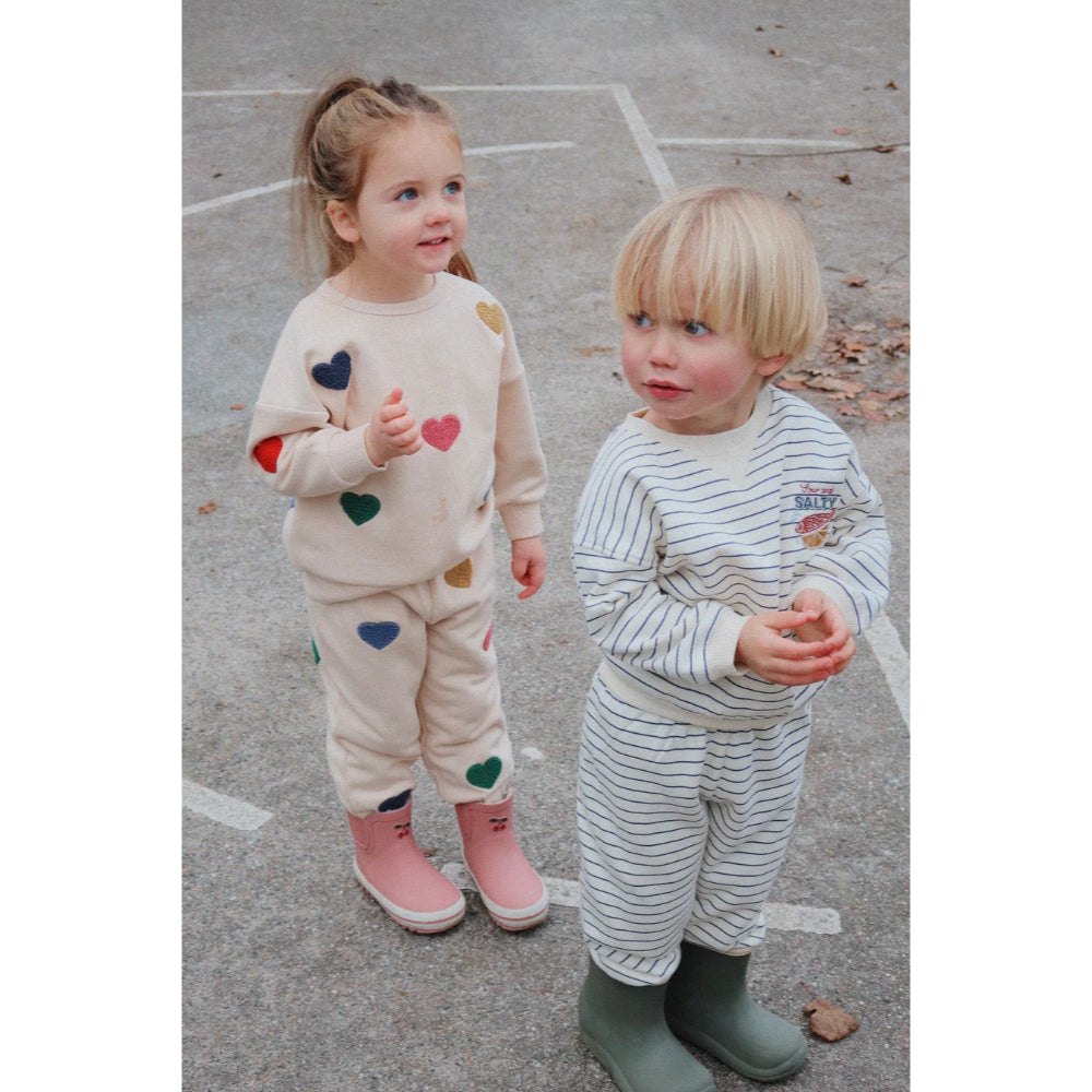 konges-slojd-lou-terry-sweat-shirt-ocs-multi-heart-kong-w25ks103871-mh-12m