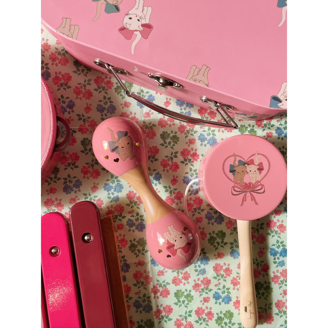 konges-sløjd-wooden-music-sets-fsc-bow-kitty-os-kong-s25ks102347-bk-os