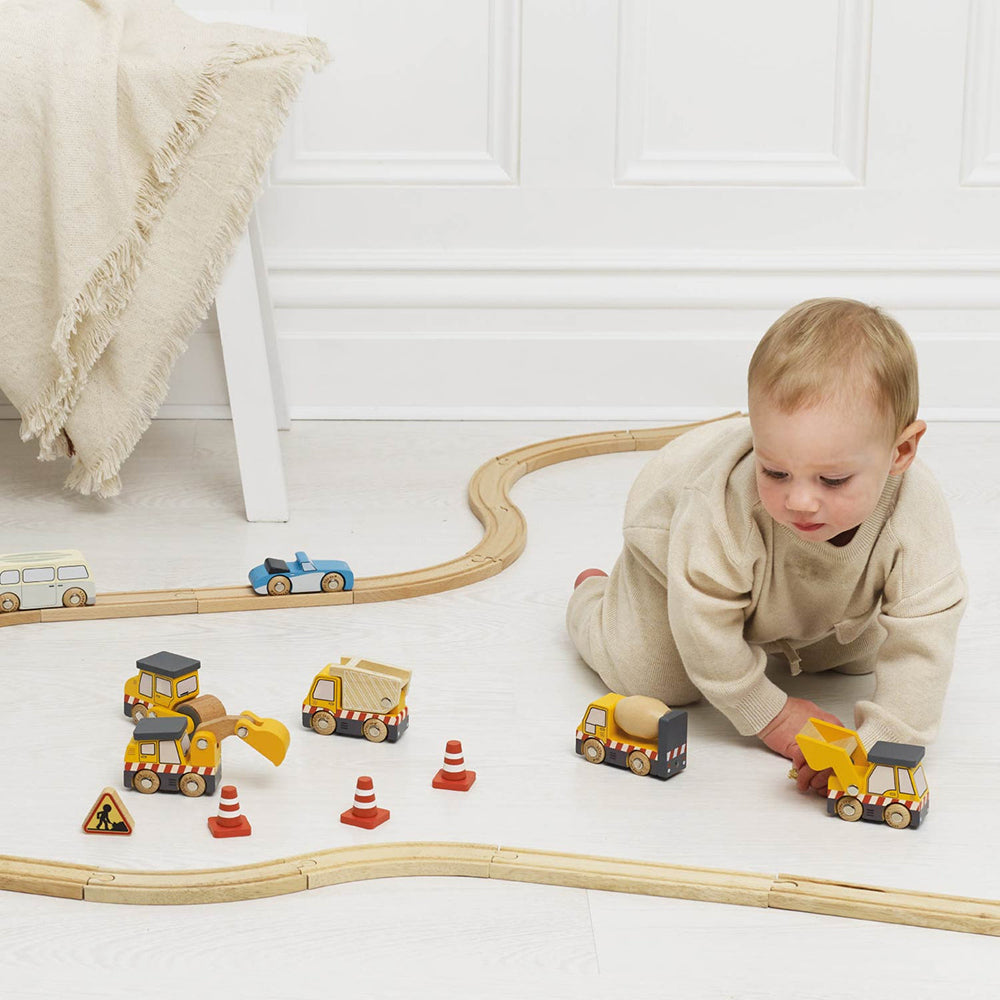 le-toy-van-construction-toy-cars-trucks-diggers-7-piece-play-toy-ltv-tv442