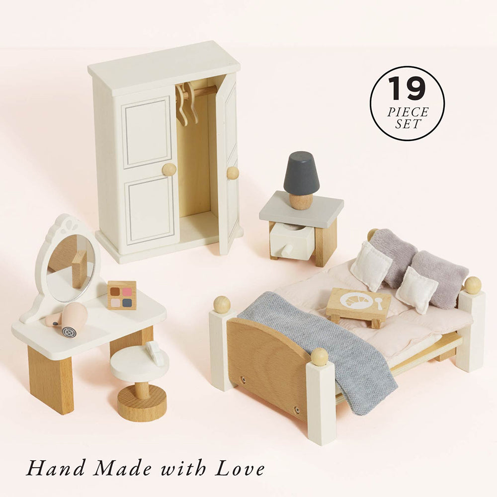 le-toy-van-wooden-dolls-house-bedroom-19-piece-play-toy-ltv-me057