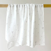 little-crevette-colibri-large-swaddle-120x120cm