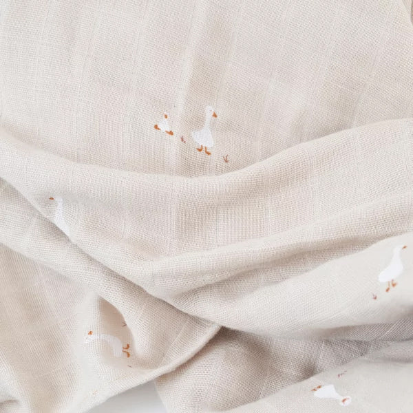 little-crevette-large-swaddle-120x120cm-nils-lcrv-nimax