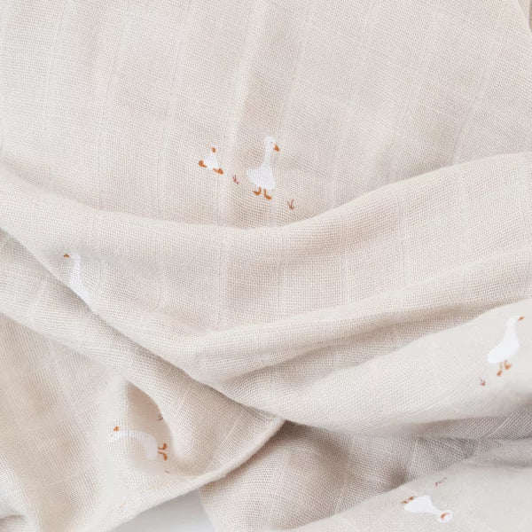 little-crevette-nils-large-swaddle-120x120cm-lcrv-nimax