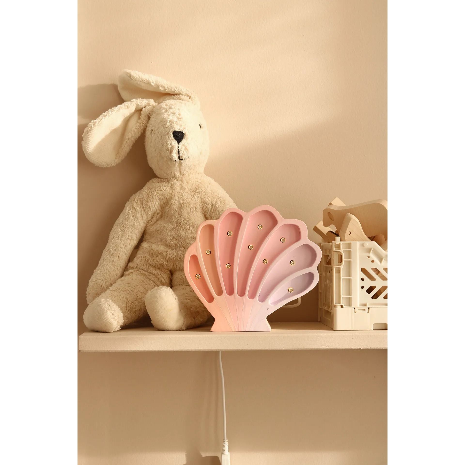 little-lights-seashell-lamp-mermaids-pink-litl-ll082-368