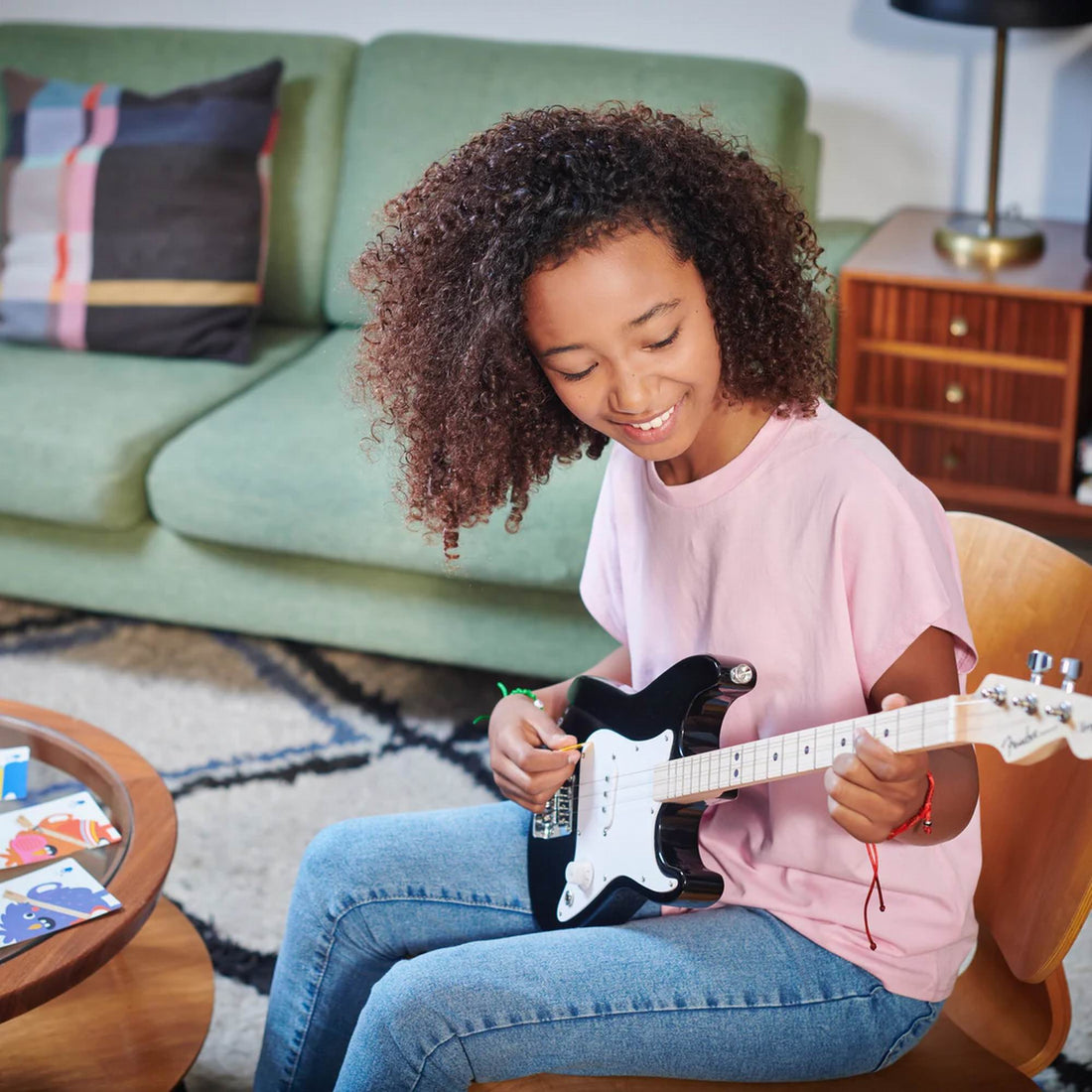 loog-fender-x-loog-stratocaster-black-play-toy-loog-lgproefsr-09