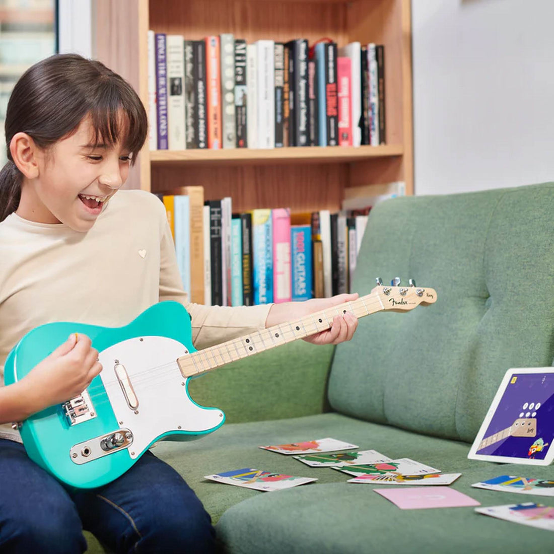 loog-fender-x-loog-telecaster-sea-foam-green-play-toy-loog-lgproeftg-09