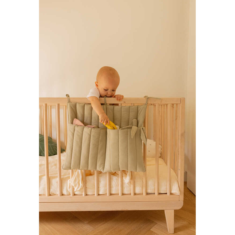 lorena-canals-bamboo-benjamin-olive-crib-pocket-hanger-lore-hang-ben-olv