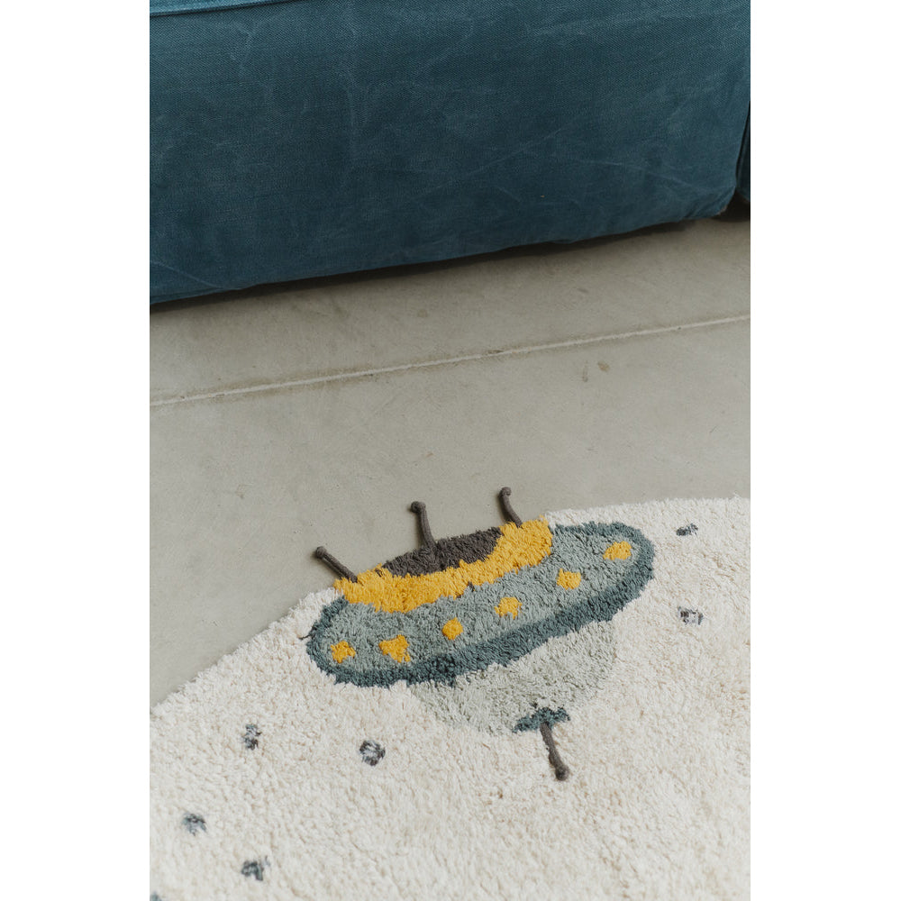 lorena-canals-mom-i-want-to-be-an-astronaut-interstellar-journey-machine-washable-cotton-rug-140x140cm-lore-c-interstellar