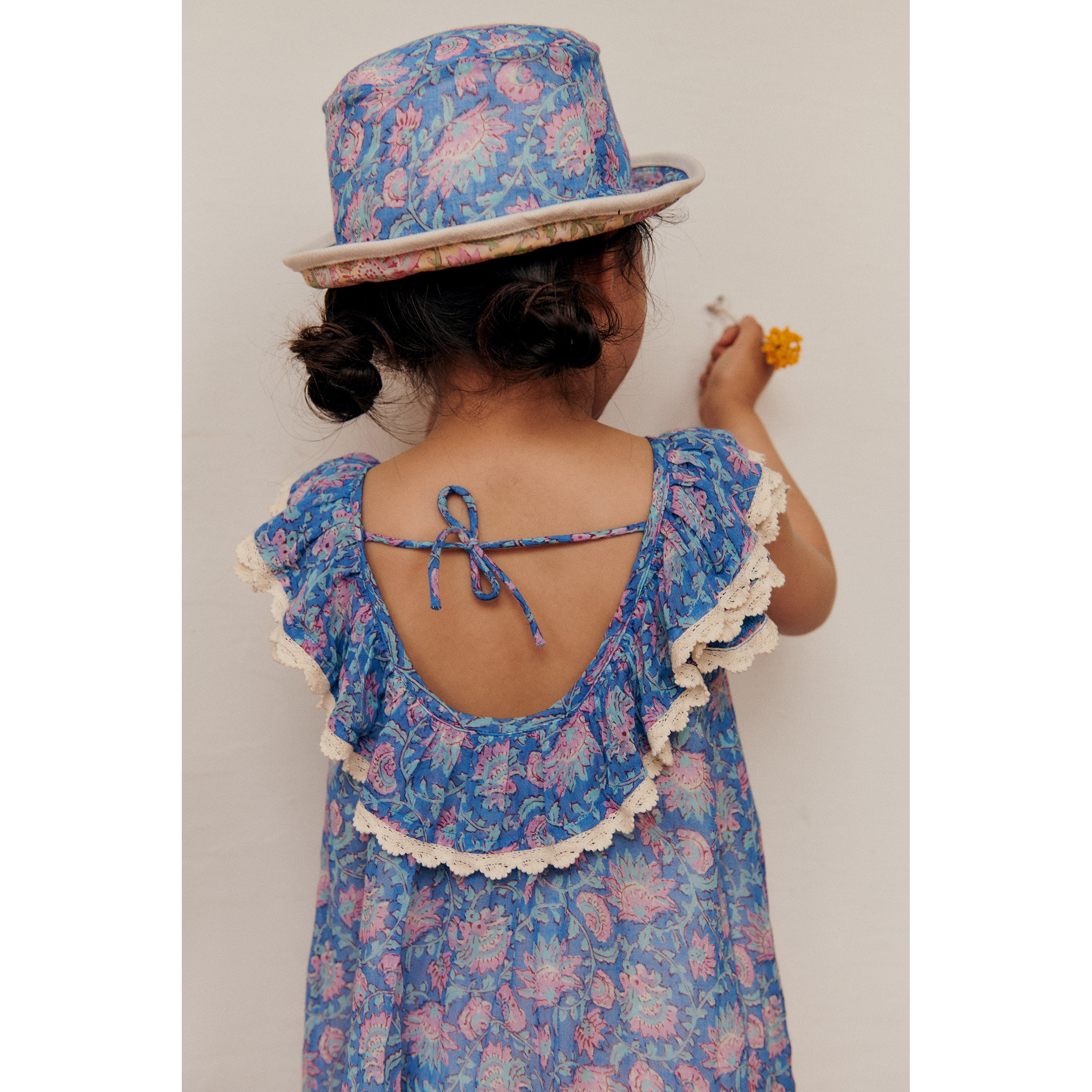 louise-misha-dress-natiya-printed-cotton-voile-blue-capri-cove-mish-s25s0150-bcc-12m