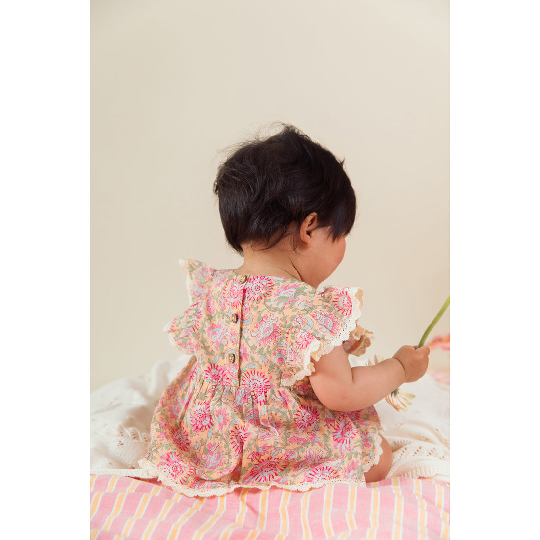 louise-misha-rompers-lena-printed-cotton-voile-yellow-capri-cove-mish-s25r0267-ycc-06m