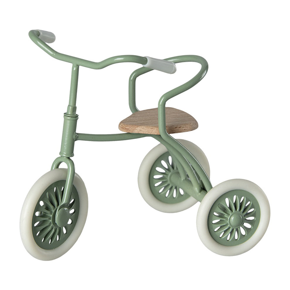 maileg-abri-a-tricycle-mouse-green-mail-11410501