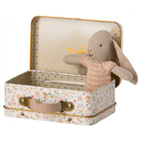 maileg-bunny-in-suitcase-micro-3-ass-play-toy-mail-16102223
