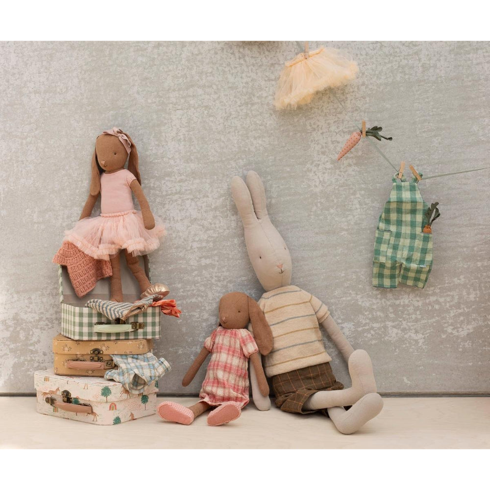 maileg-bunny-size-3-chocolate-brown-dress-mail-16530000