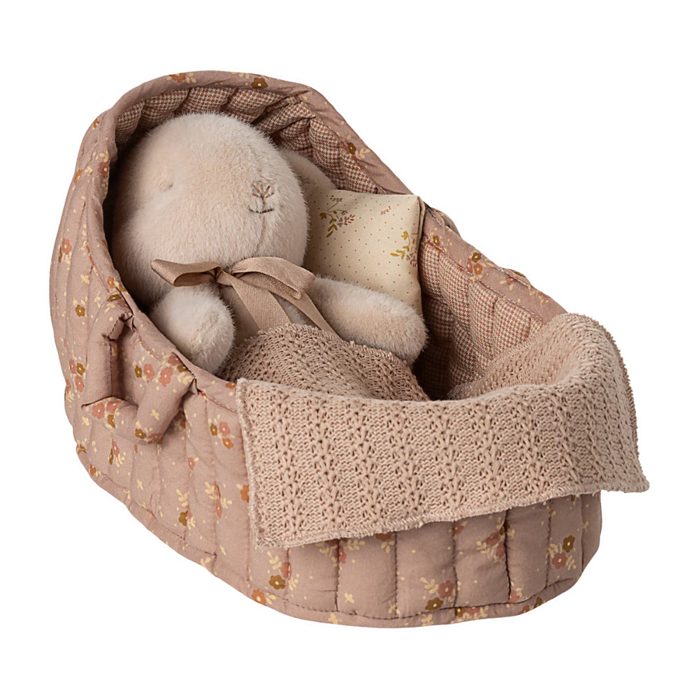 maileg-carry-cot-large-rose-mail-11540300