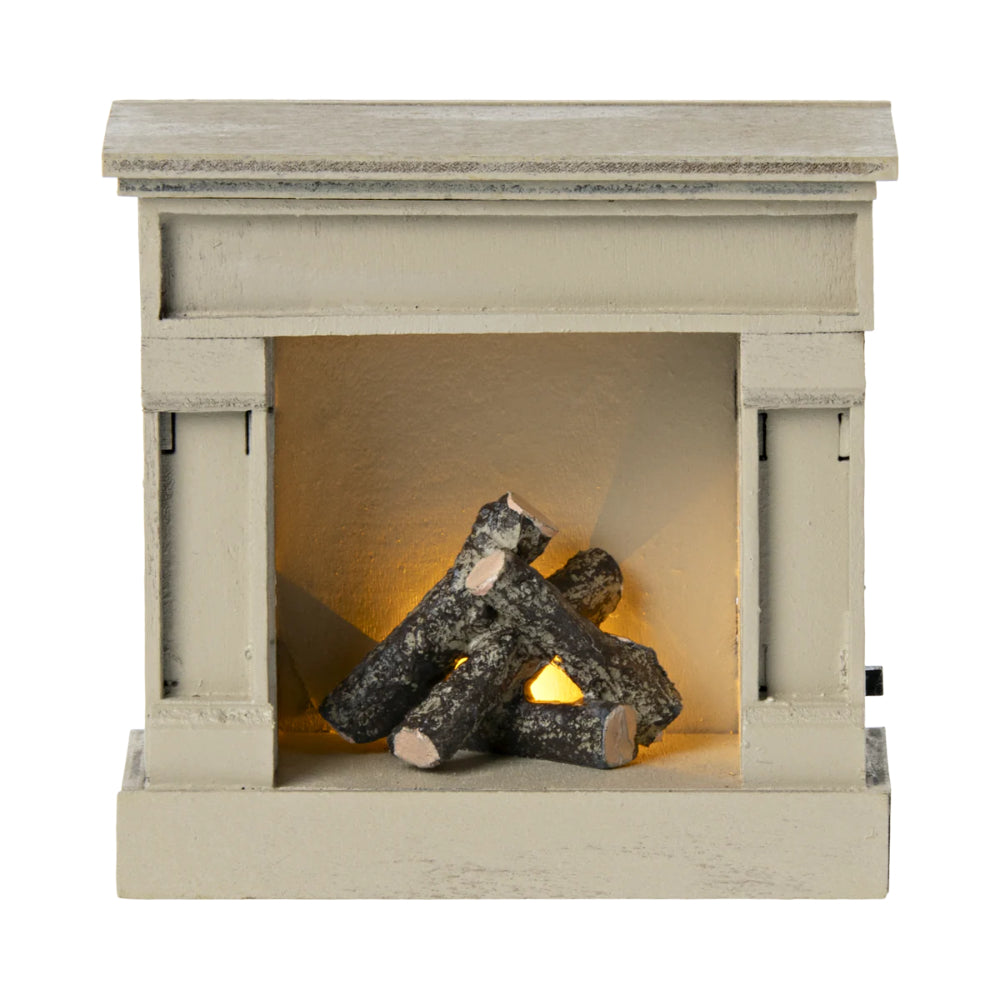 maileg-fireplace-mouse-off-white-mail-11400701