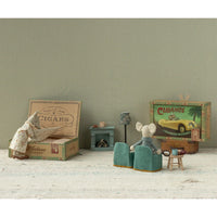 maileg-folding-chair-mouse-mint-mail-11540103