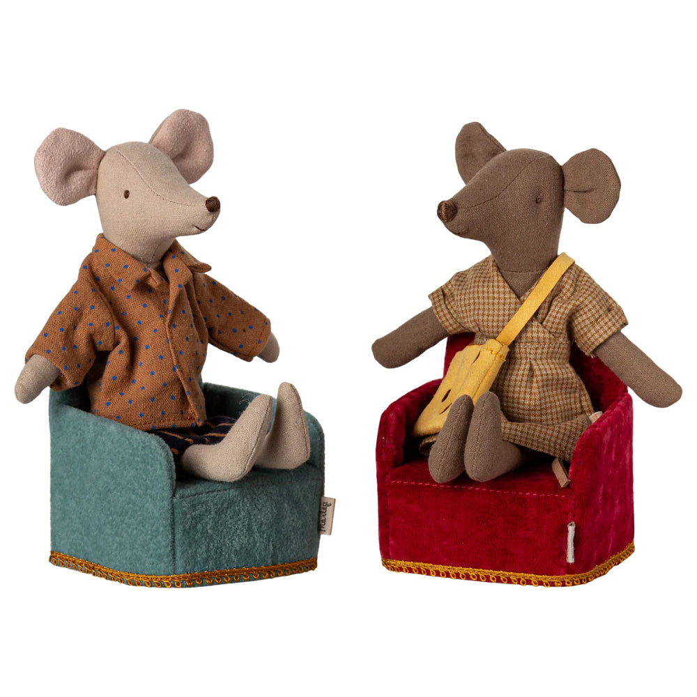 maileg-folding-chair-mouse-mint-mail-11540103