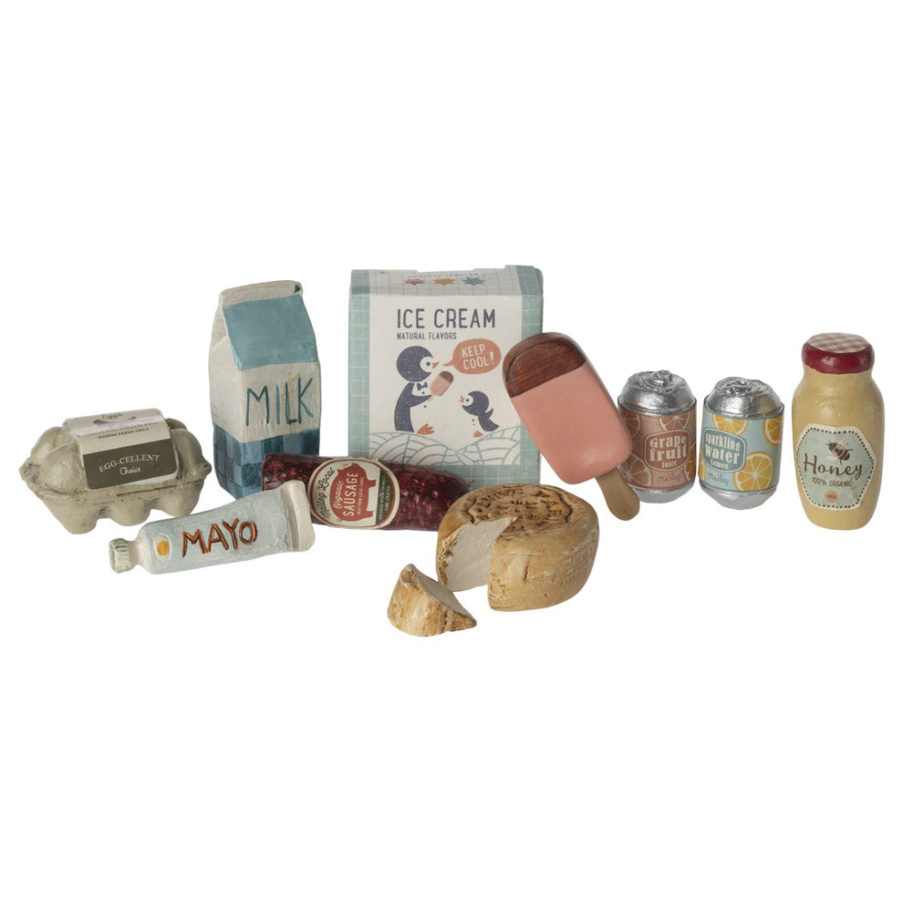maileg-miniature-grocery-box-mail-11430000