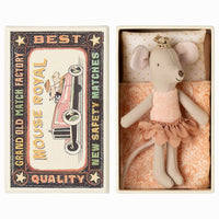 maileg-princess-mouse-little-sister-in-matchbox-play-toy-baby-nursery-mail-17510100-01