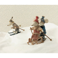 maileg-sled-mouse-mail-11400400