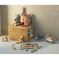 maileg-small-suitcase-madelaine-blue-play-toy-mail-19360300