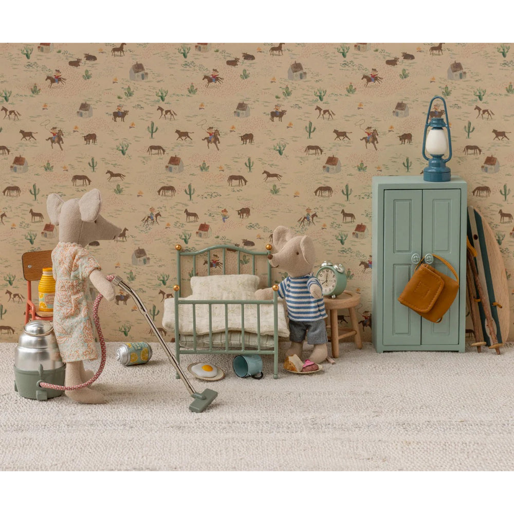 maileg-vintage-single-bed-mouse-mint-mail-11513900