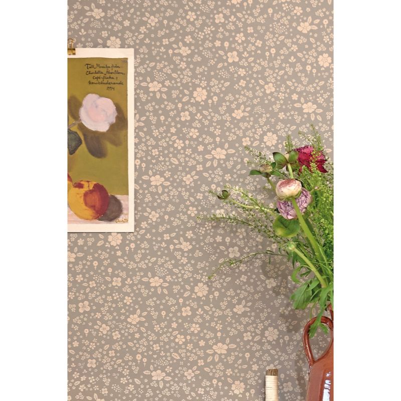 majvillan-wallpaper-flora-dusty-blue-majv-151-01