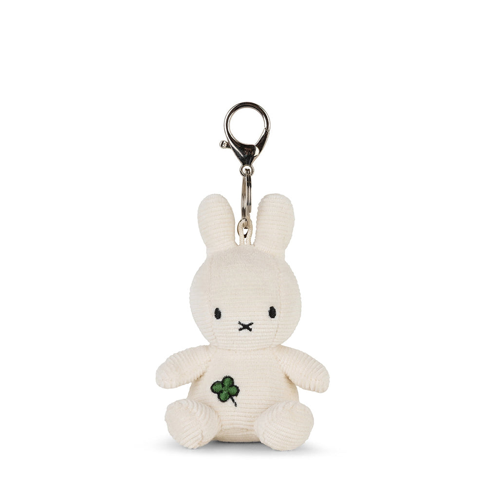 miffy-four-leaf-clover-keychain-offwhite-10-cm-4-offwhite-clothing-wear-fashion-accessories-miff-24904002