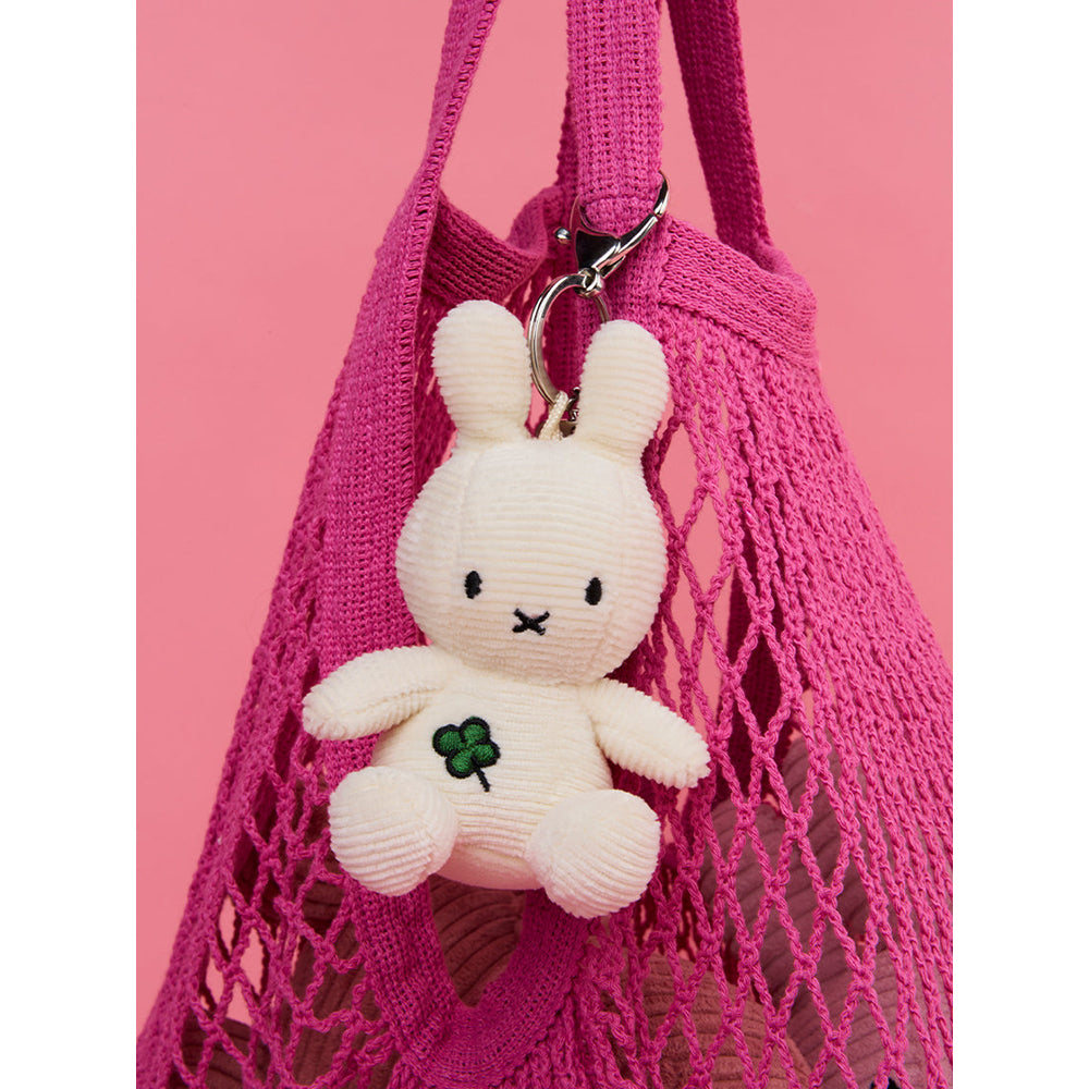 miffy-four-leaf-clover-keychain-offwhite-10-cm-4-offwhite-clothing-wear-fashion-accessories-miff-24904002