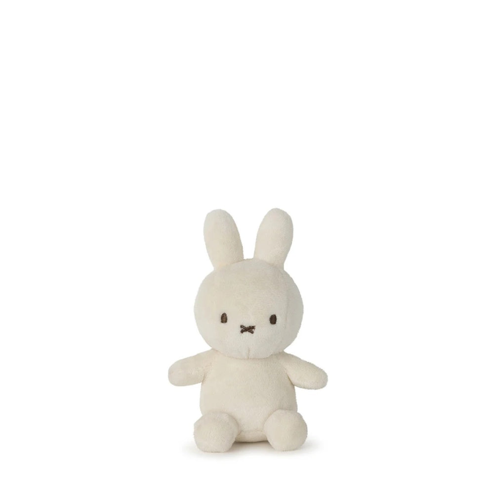 miffy-lucky-miffy-cream-in-giftbox-10cm-4-miff-24182559
