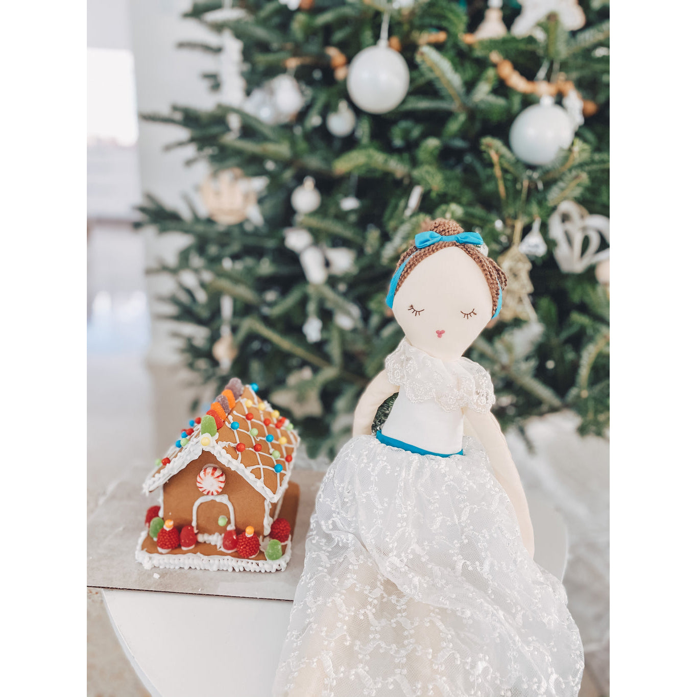 mon-ami-clara-nutcracker-doll-mona-10185