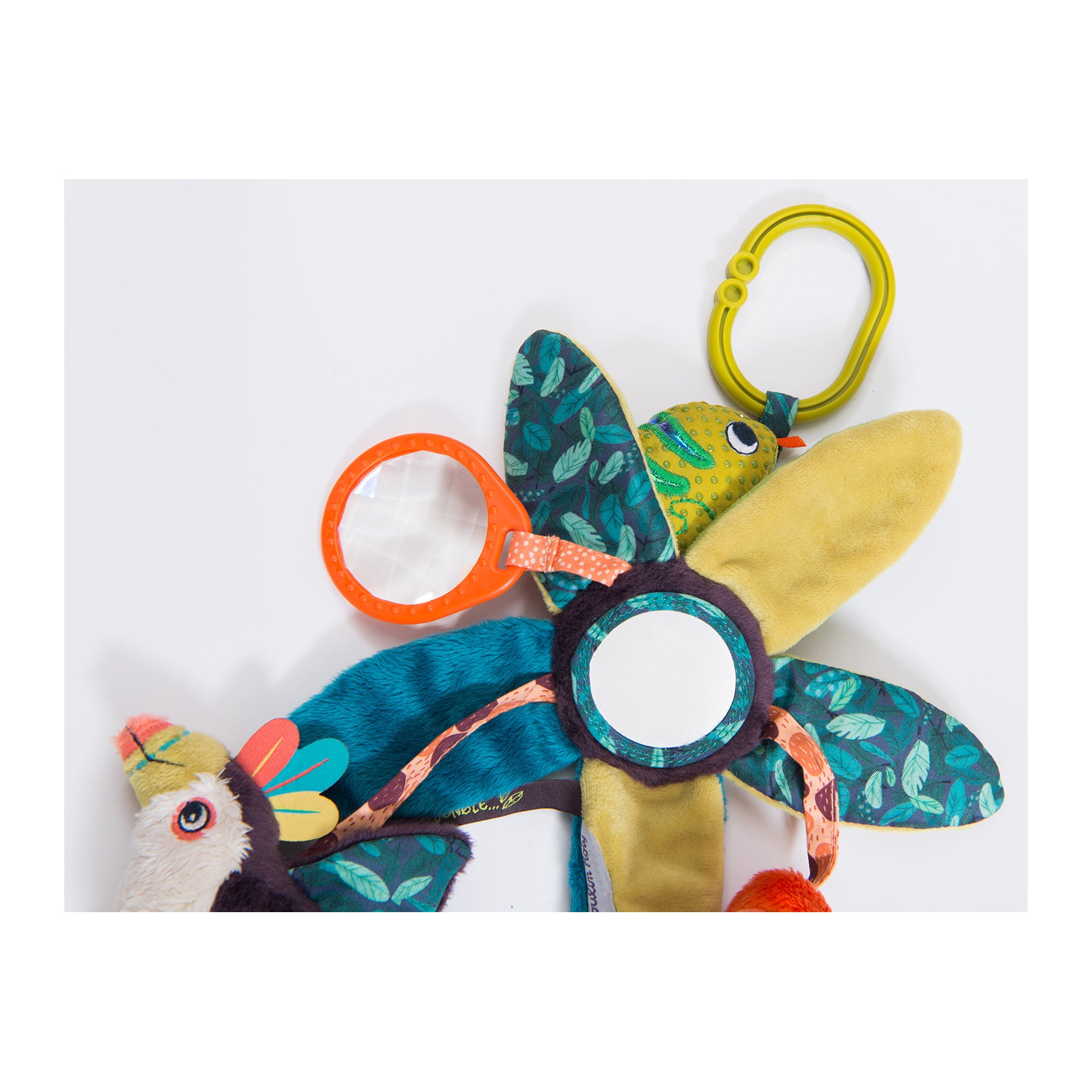moulin-roty-dans-la-jungle-baby-senses-awakening-activities-prune-colour-pakou-toucan-musical-pull-string-34cm-moul-668070