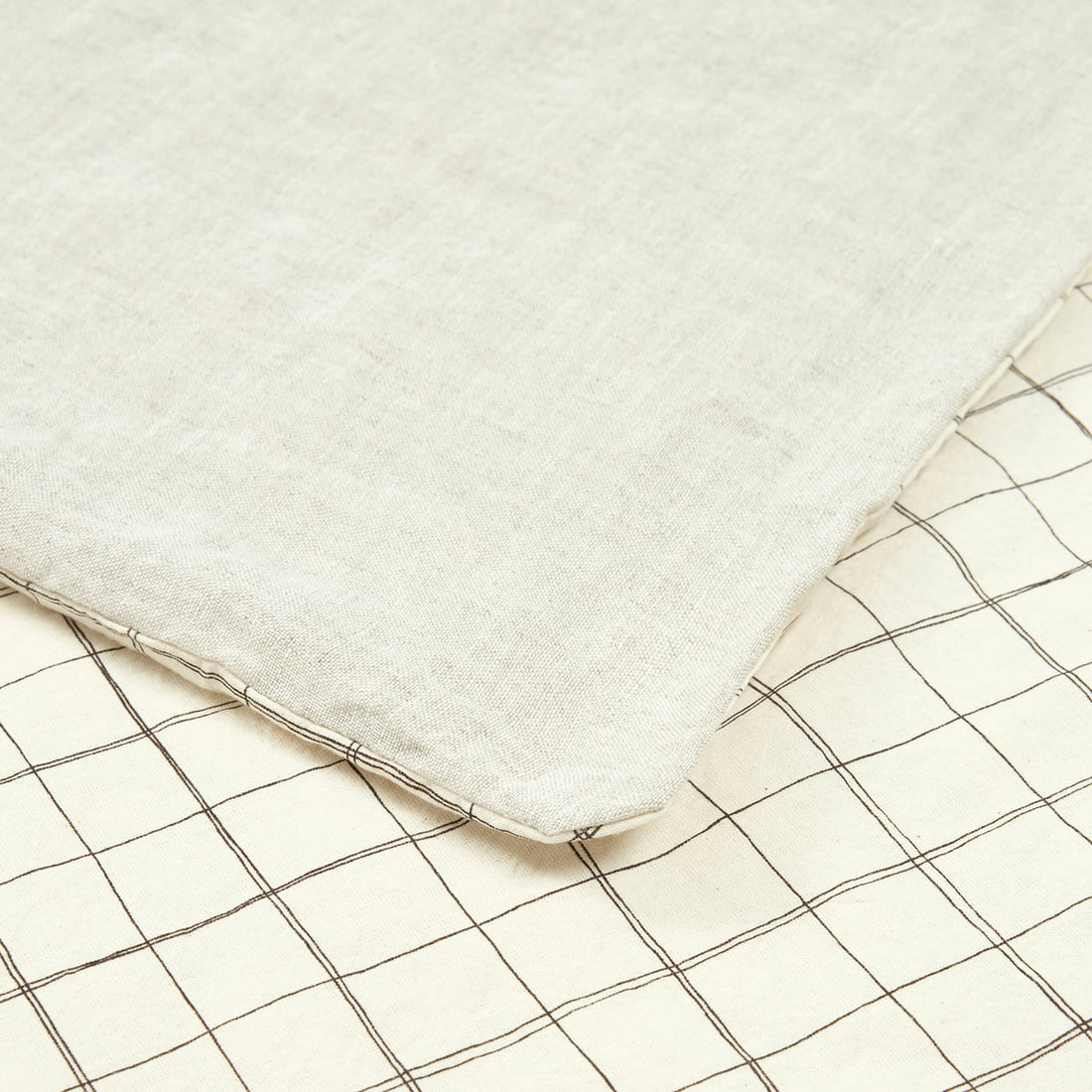 nobodinoz-baby-duvet-cover-l1n0-washed-french-linen-greige-nobo-4934109