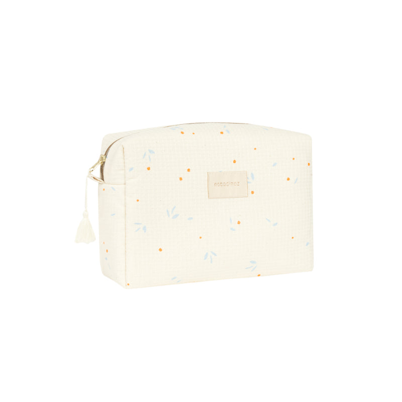 nobodinoz-diva-waterproof-vanity-case-orange-cherries-25x16x10cm-nobo-4940469