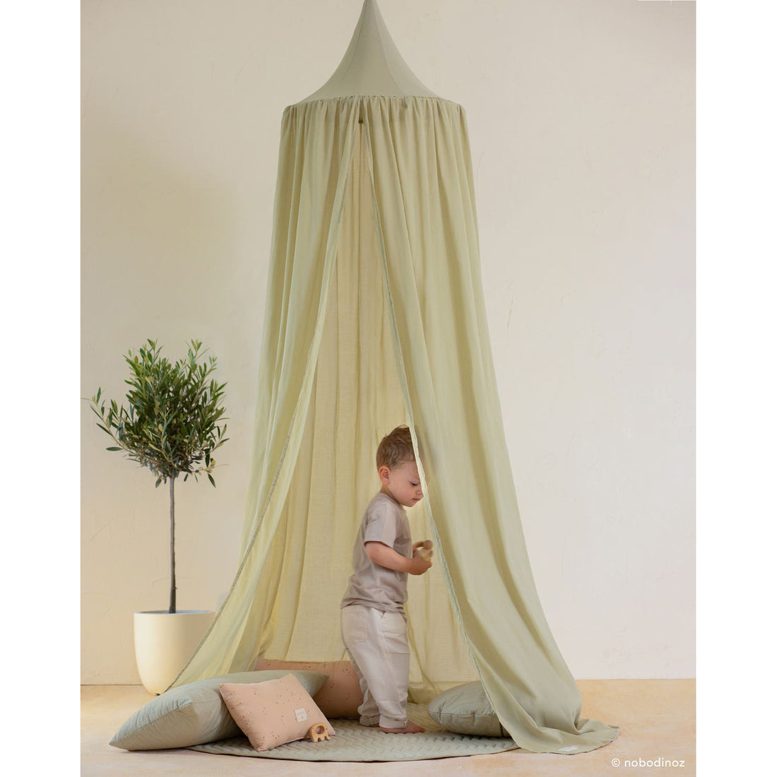 nobodinoz-vera-canopy-linden-green-nobo-4920454