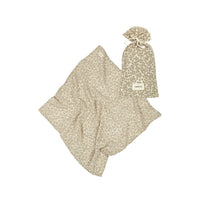 nobodinoz-wabi-sabi-birth-gift-swaddle-02light-green-yumiko-nobo-4930774