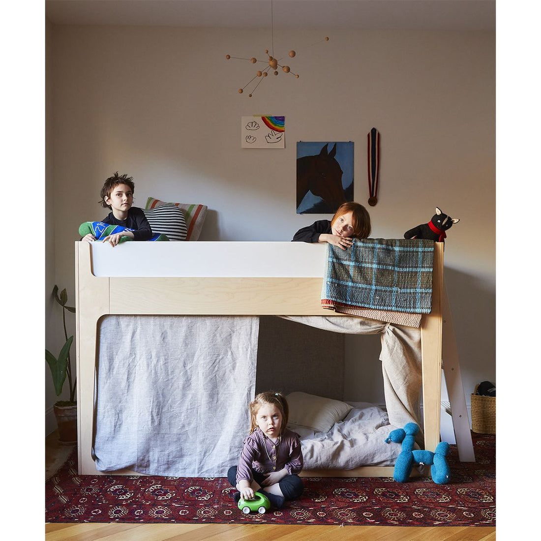 oeuf-perch-nest-bed-furniture-oeuf-2pnb01-eu